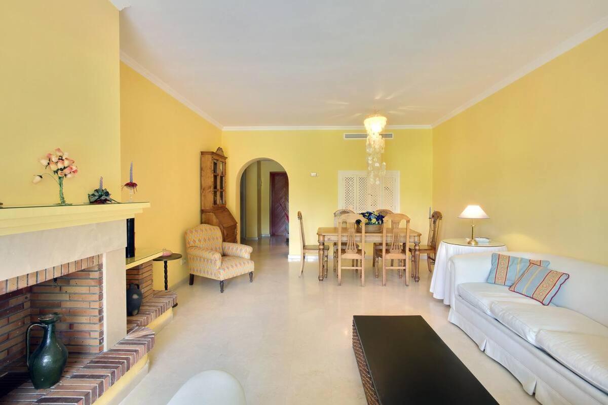 Apartamento Entre Marbella Y Естепона Екстериор снимка