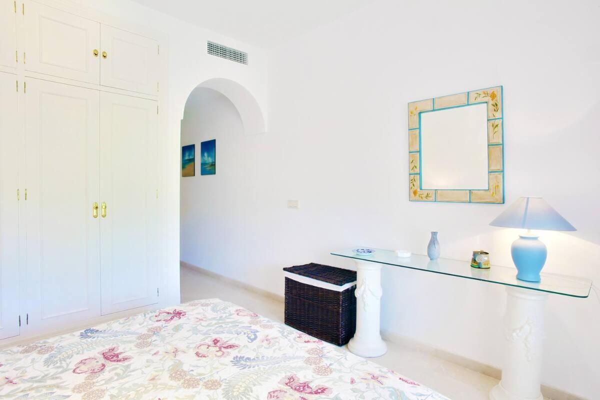 Apartamento Entre Marbella Y Естепона Екстериор снимка