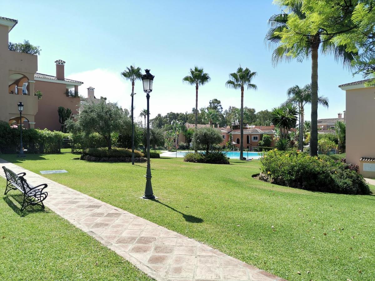 Apartamento Entre Marbella Y Естепона Екстериор снимка